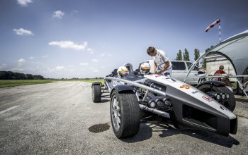 Atom Ariel vs. Formule F4 Mygale Vysočina