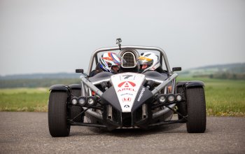 Atom Ariel vs. Formule F4 Mygale Vysočina