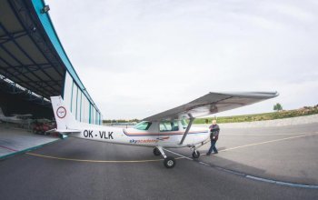 Pilotem letadla na zkoušku Praha