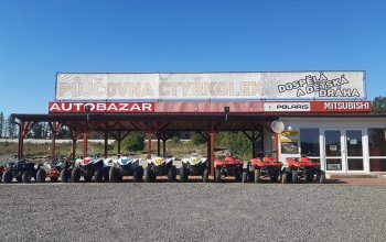 Jízda na čtyřkolce ATV na specializované trati (i pro děti)