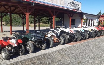 Jízda na čtyřkolce ATV na specializované trati (i pro děti)
