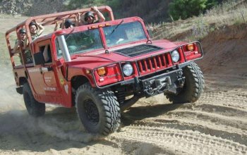 Řízení legendárního vozu Humvee Praha