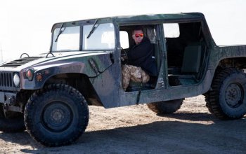 Řízení legendárního vozu Humvee Praha