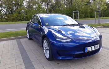 Jízda v elektromobilu Tesla Model 3 Praha