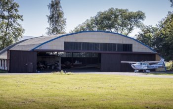 Tandemový seskok padákem