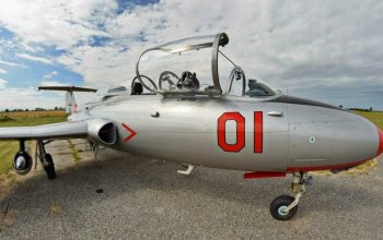 Zážitkový let ve stíhačce L-29 Delfín na Slovensku Zahraničí