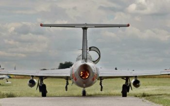 Zážitkový let ve stíhačce L-29 Delfín na Slovensku Zahraničí