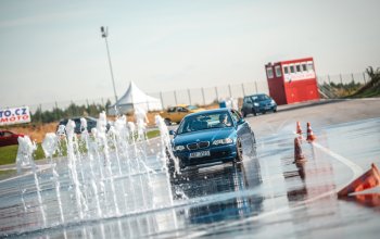 Zábavný kurz bezpečné jízdy