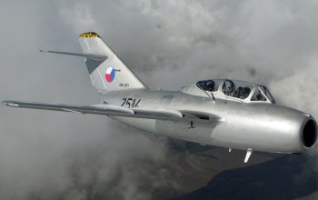 Seznamovací let stíhačkou MiG-15