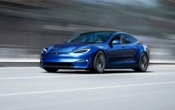 PŘEDPRODEJ: Jízda nejrychlejší Teslou S Plaid