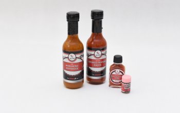 Dárkové balení extrémně pálivých chilli omáček…