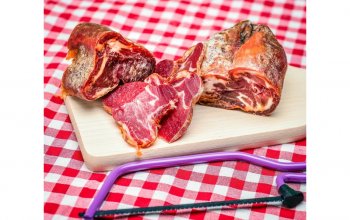 Dámská dárková truhla se specialitami ze světa Celá ČR