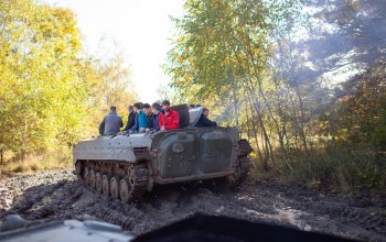 Jízda obrněným transportérem BVP