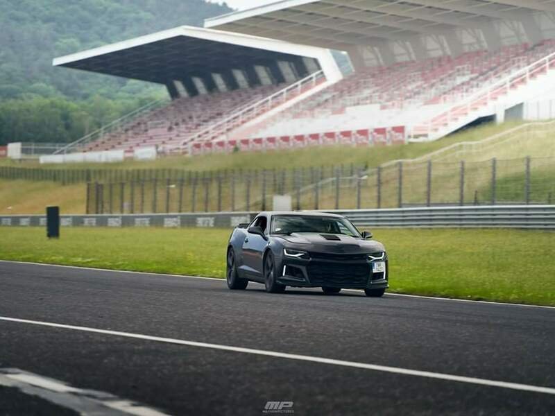 Jízda v supersportu Chevrolet Camaro 2014