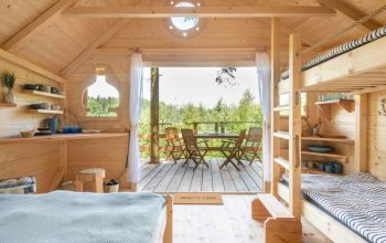 Ubytování v treehousu s bohatou snídaní