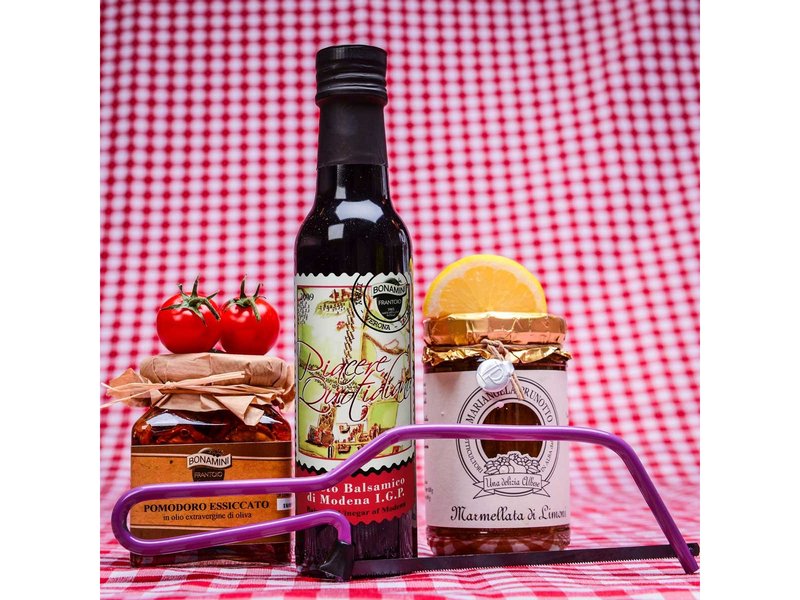 Dámská dárková truhla se specialitami ze světa Celá ČR