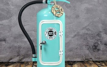 Hasicí bar s láhví alkoholu: Tyrkysový