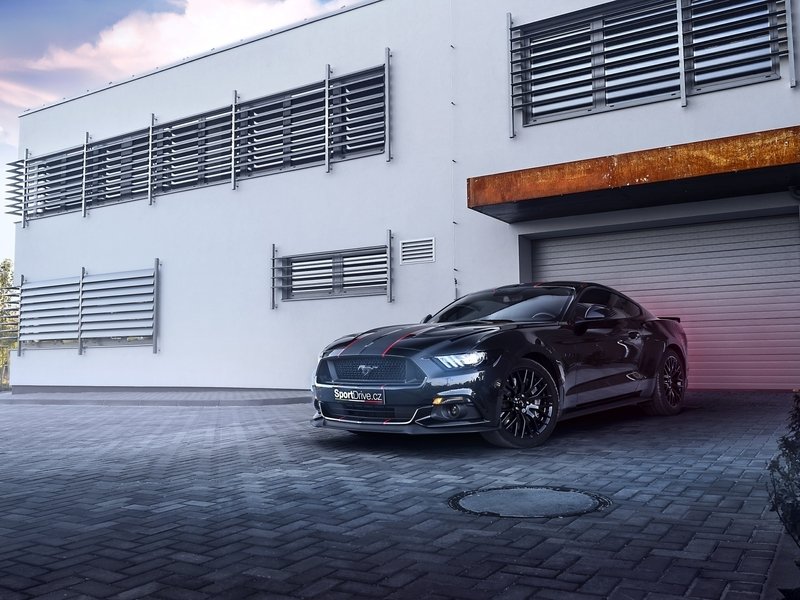 Jízda v supersportu Ford Mustang 5.0 V8 GT