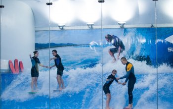 Indoor surfing Praha