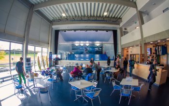 Indoor surfing Praha