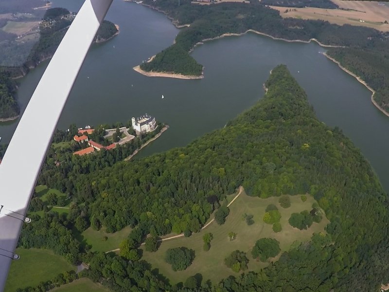 Vyhlídkový let letadlem po celé ČR