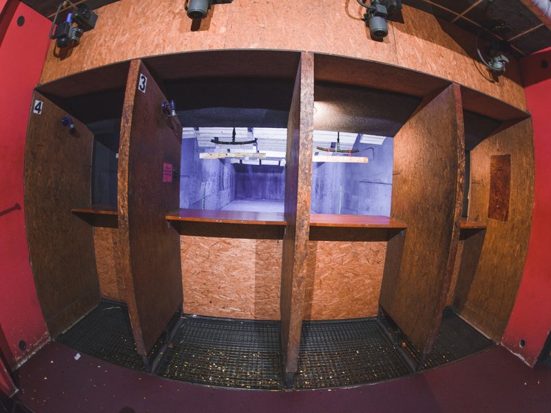 Střelba na kryté střelnici