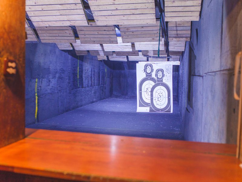 Střelba na kryté střelnici