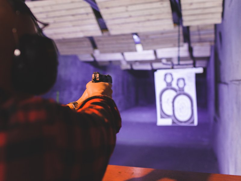 Střelba na kryté střelnici