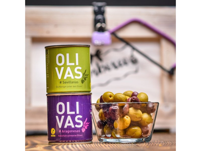 Dámská dárková truhla se suchým bílým vínem Celá ČR