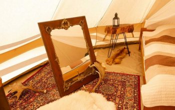 Glamping: Ubytování v přírodě v oboře Kněžičky