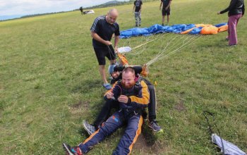 Tandemový seskok padákem