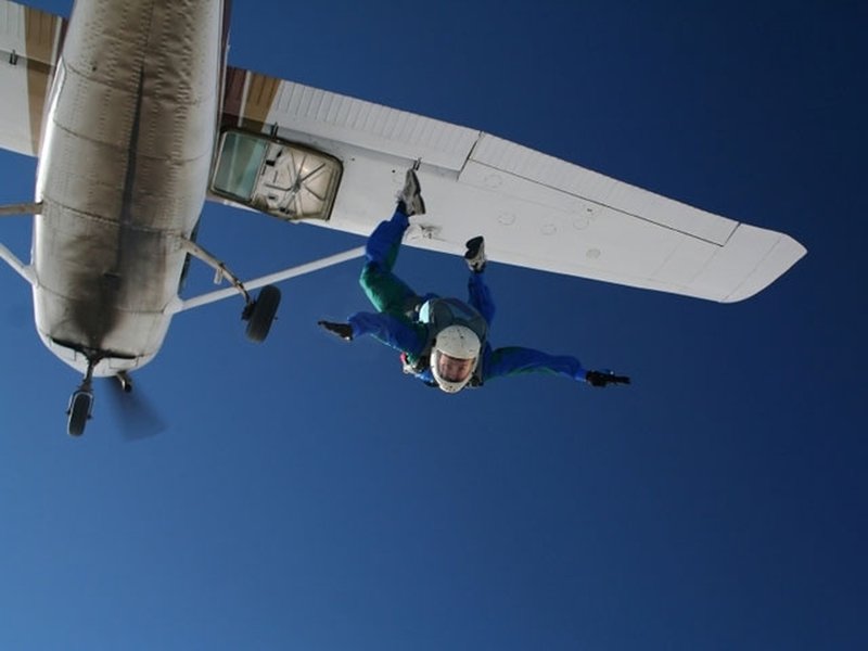 Základní parašutistický výcvik