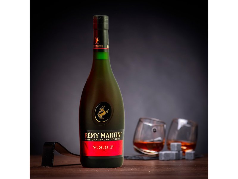 Originální dárková bedna s cognacem VSOP Celá ČR