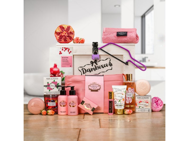 Dámská dárková truhla s tělovou kosmetikou Celá ČR