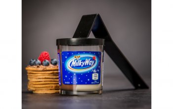 Originální dárková bedna plná sladkostí Celá ČR