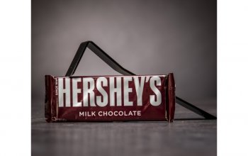 Originální dárková bedna plná sladkostí Celá ČR