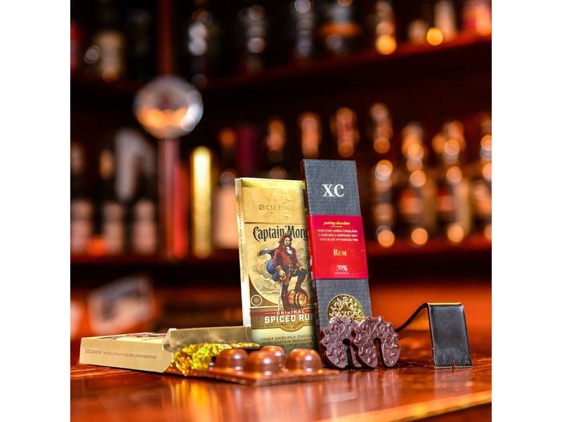 Originální dárková bedna s rumem Bumbu Celá ČR