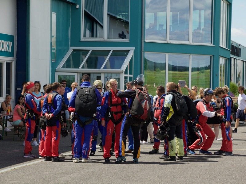 Tandemový seskok padákem