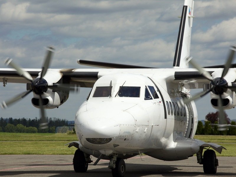 Tandemový seskok padákem