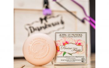 Dámská dárková truhla s tělovou kosmetikou Celá ČR