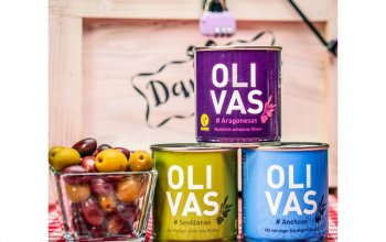 Dámská dárková truhla se specialitami ze světa Celá ČR