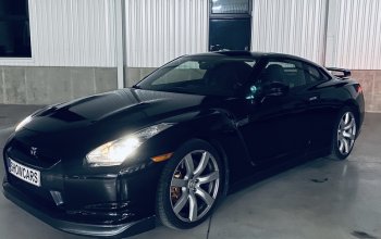 Jízda v supersportu Nissan GT-R Praha