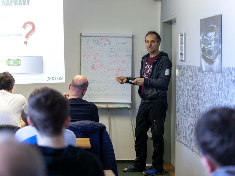 Škola bezpečné jízdy