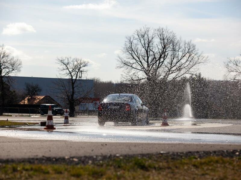 Škola bezpečné jízdy