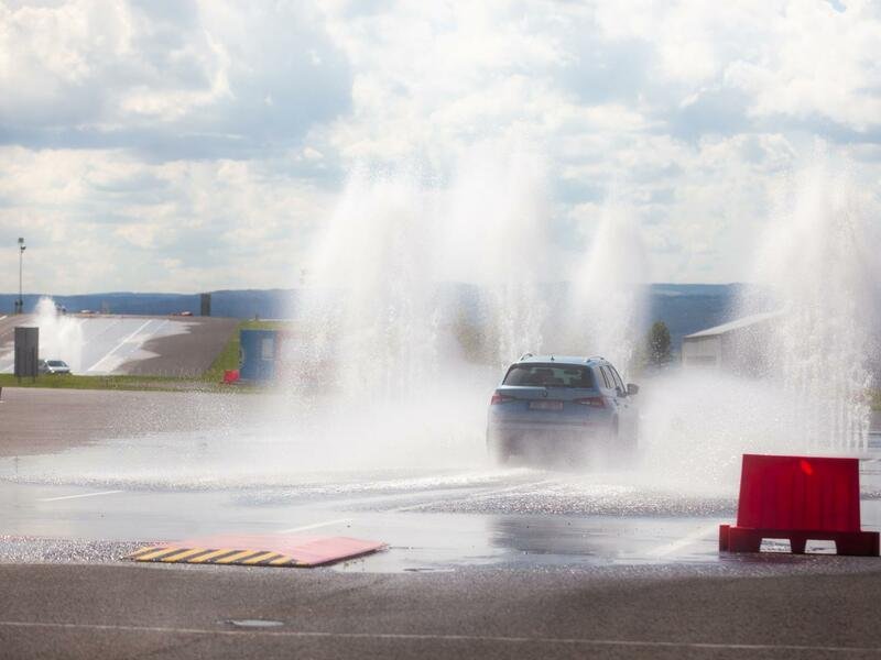 Škola bezpečné jízdy