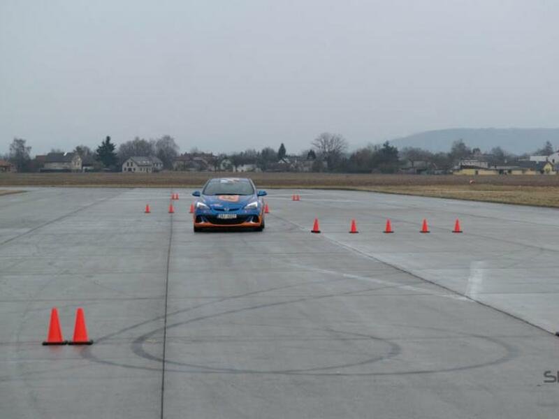 Škola bezpečné jízdy