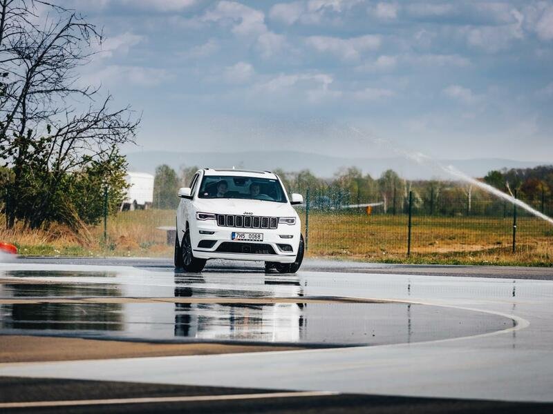 Škola bezpečné jízdy