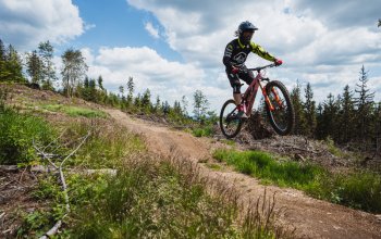 Cyklovíkend v bikeparku Tanvaldský Špičák