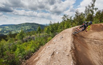 Cyklovíkend v bikeparku Tanvaldský Špičák