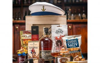 Originální dárková bedna s rumem Republica Celá ČR